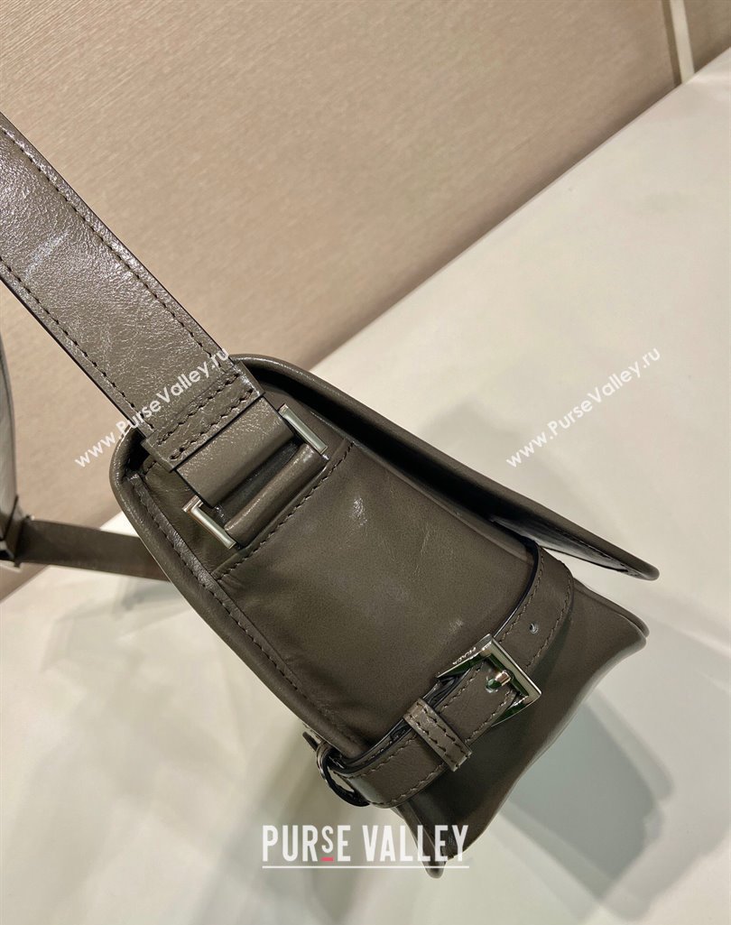 Prada Mens Oil Leather shoulder bag Grey 2025 2VD073 (YZ-250407032)