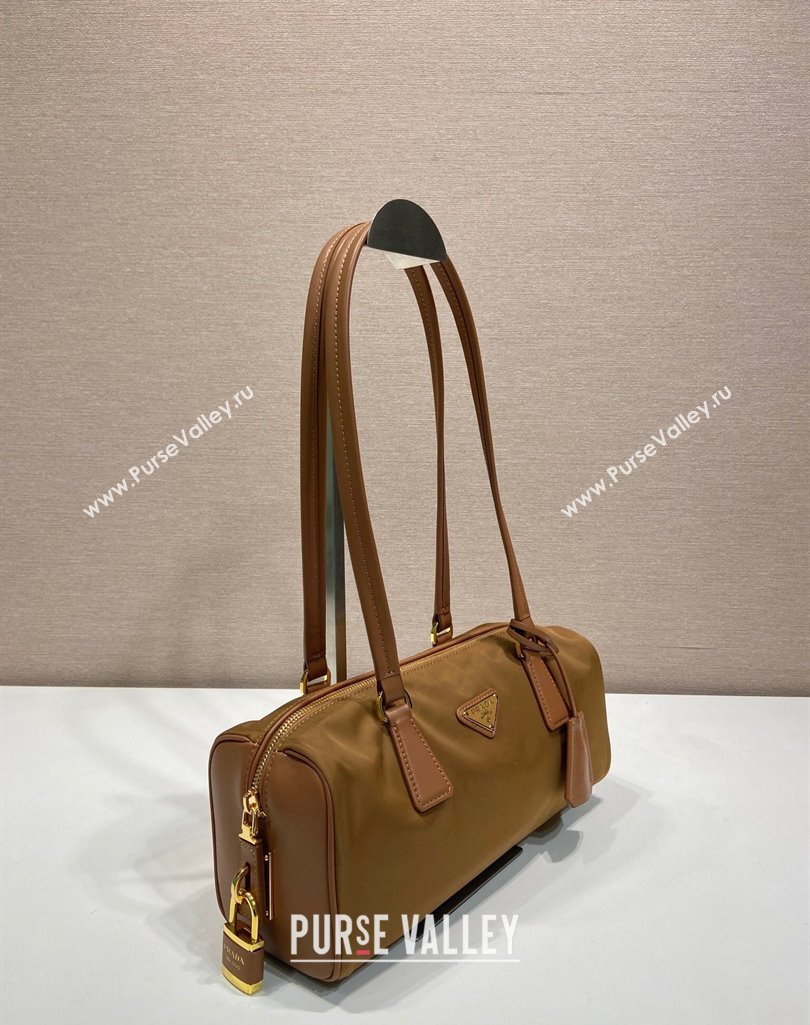 Prada Re-Nylon and leather medium top-handle bag with padlock 1BB127 Brandy Brown 2025 (YZ-250407035)