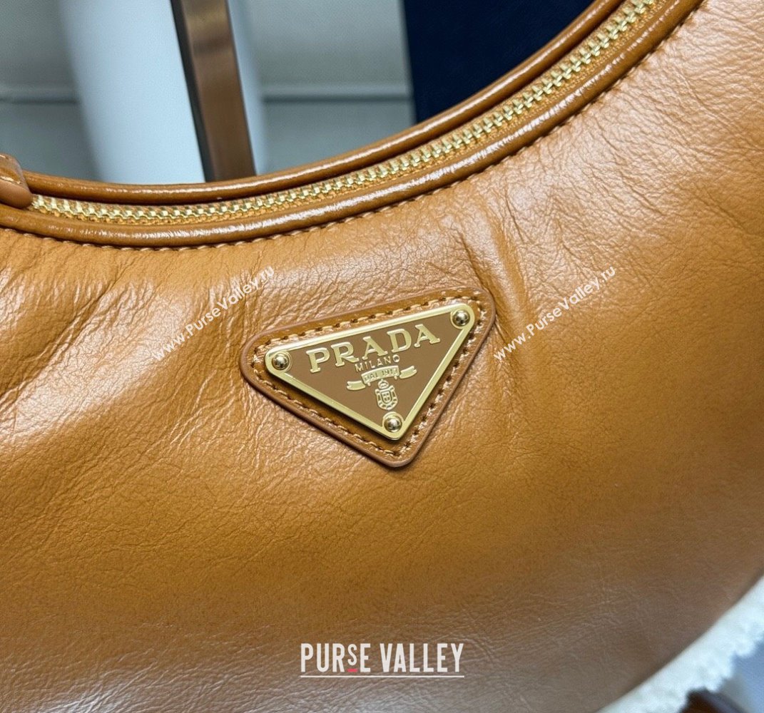 Prada Arque small shearling shoulder bag Cognac Brown 1BC194 2025 (YZ-250407041)
