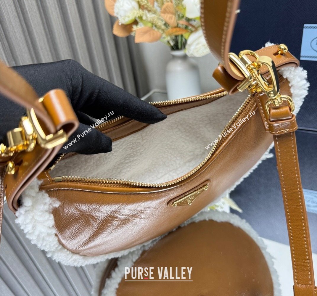 Prada Arque small shearling shoulder bag Cognac Brown 1BC194 2025 (YZ-250407041)