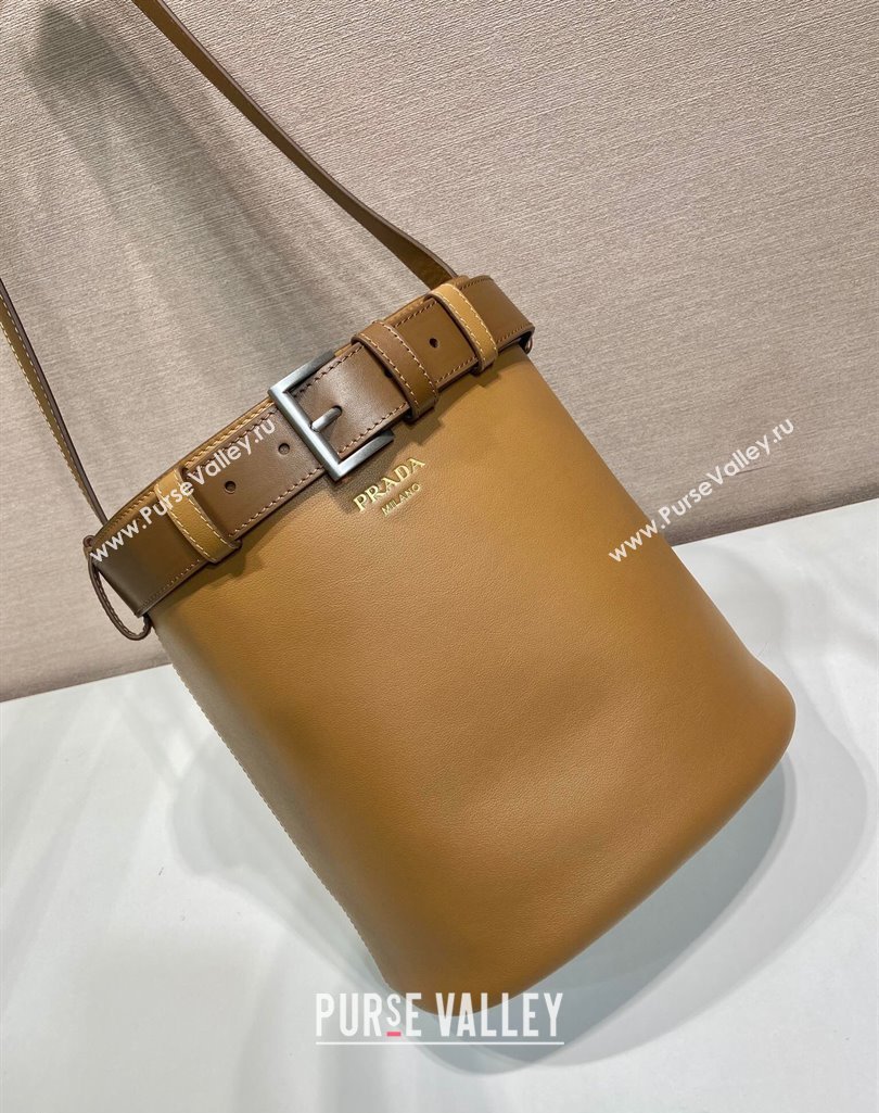 Prada Buckle leather bucket bag with belt 1BE085 Caramel Brown 2025 (YZ-250407067)