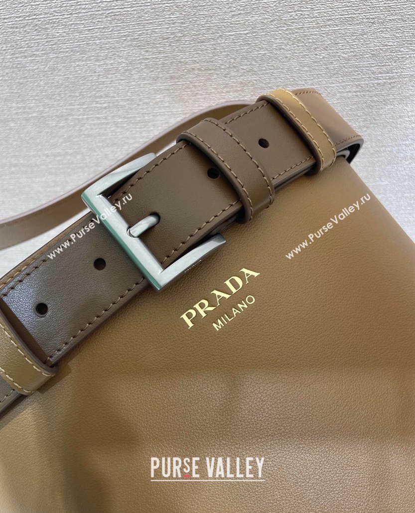 Prada Buckle leather bucket bag with belt 1BE085 Caramel Brown 2025 (YZ-250407067)