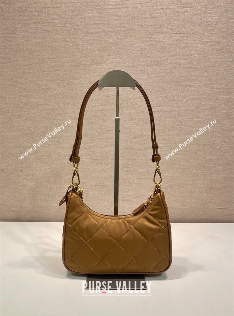 Prada Re-Edition 1995 Chaîne Re-Nylon mini-bag 1BC204 Brandy Brown 2025 (YZ-250407070)