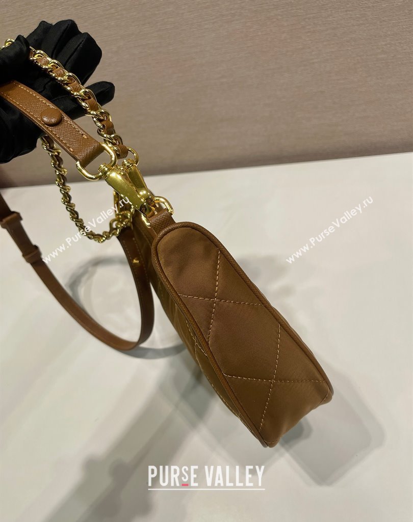 Prada Re-Edition 1995 Chaîne Re-Nylon mini-bag 1BC204 Brandy Brown 2025 (YZ-250407070)