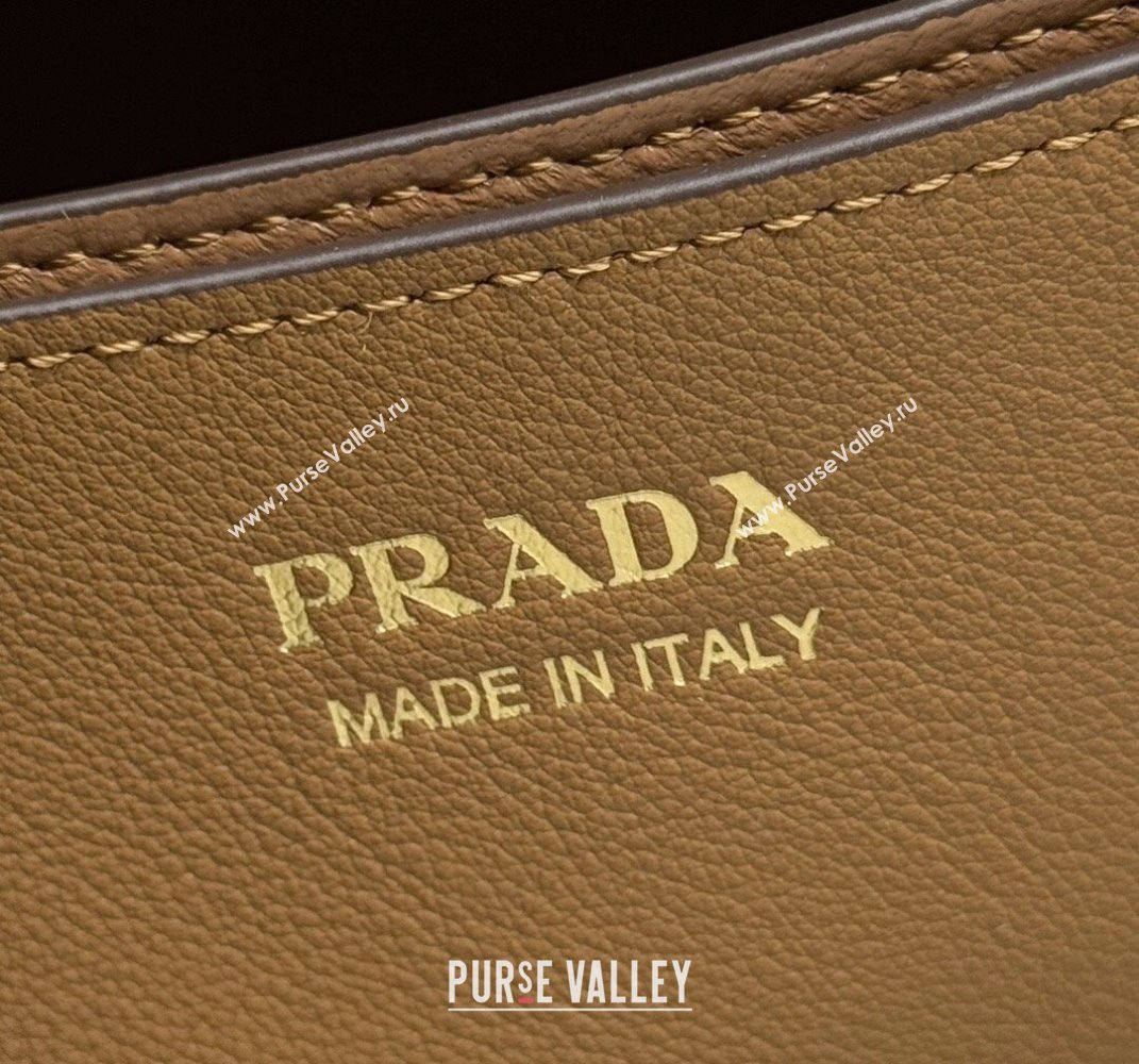 Prada Mens Buckle medium leather handbag with buckle belt Brown 2025 1BA417 (YZ-250407052)