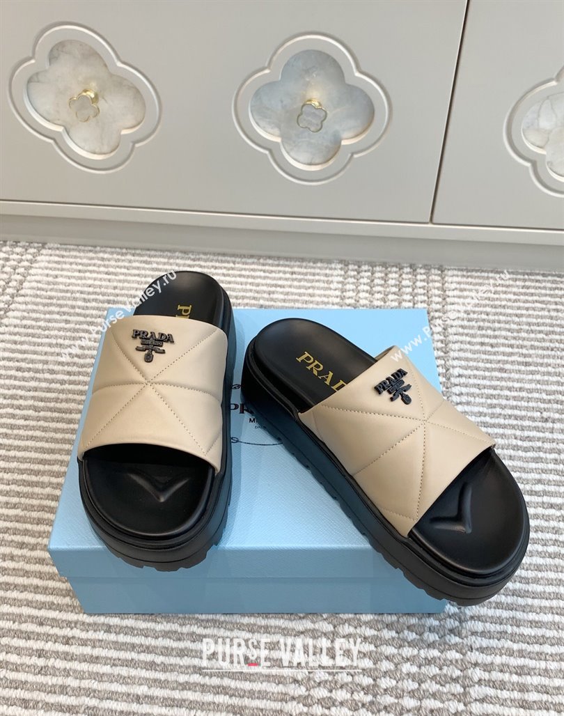 Prada Leather Platform Slides Sandal 4.5cm Light Beige 2025 PR042403 (MD-250424115)