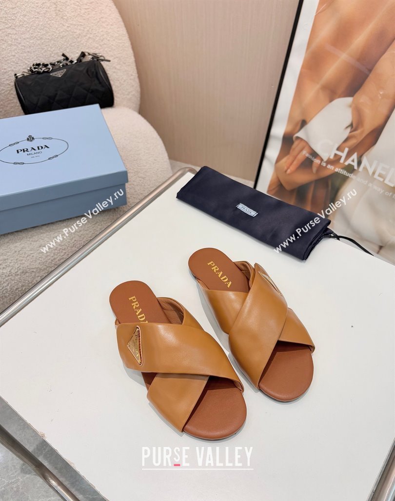 Prada Padded nappa leather slides sandal Brown 2025 1XX713 (MD-250424121)
