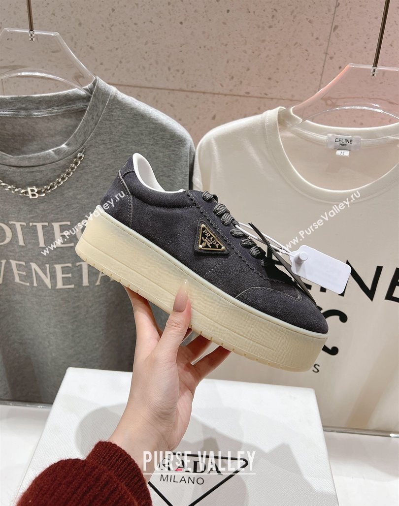 Prada Downtown Bold Suede Sneakers Grey 2025 1E928N (MD-250424091)