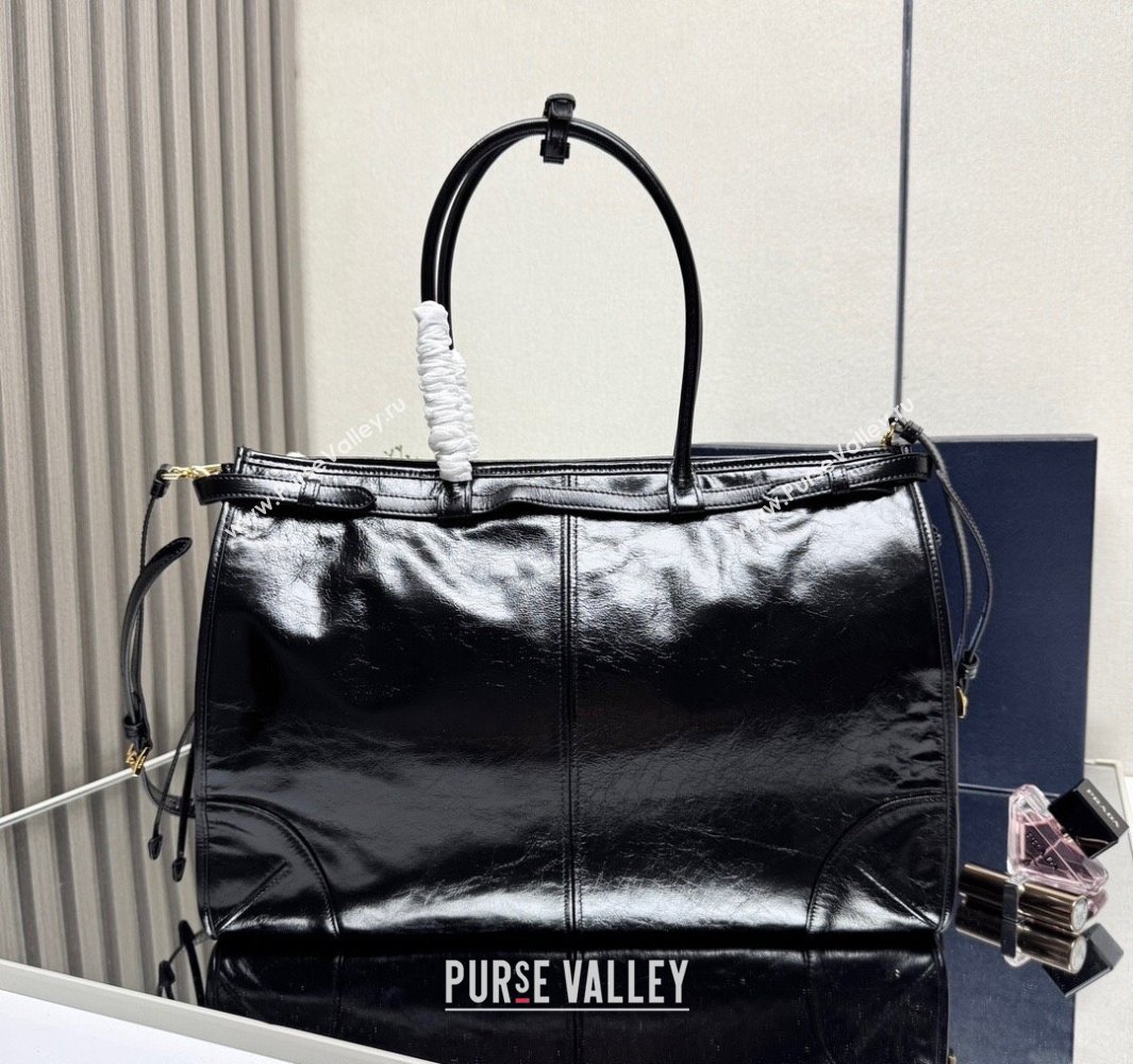 Prada Bonnie extra large shiny leather handbag Black 2025 1BA439 (YZ-250521019)