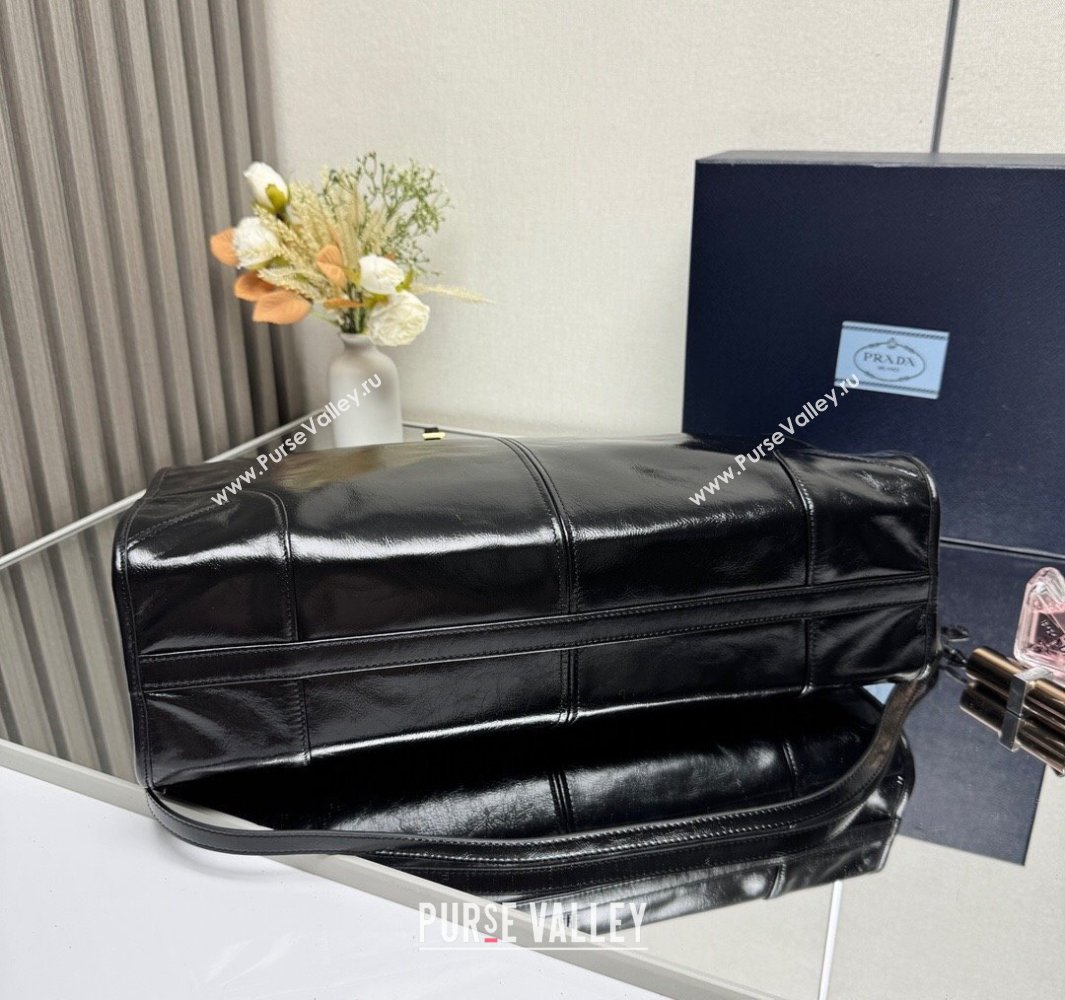 Prada Bonnie extra large shiny leather handbag Black 2025 1BA439 (YZ-250521019)