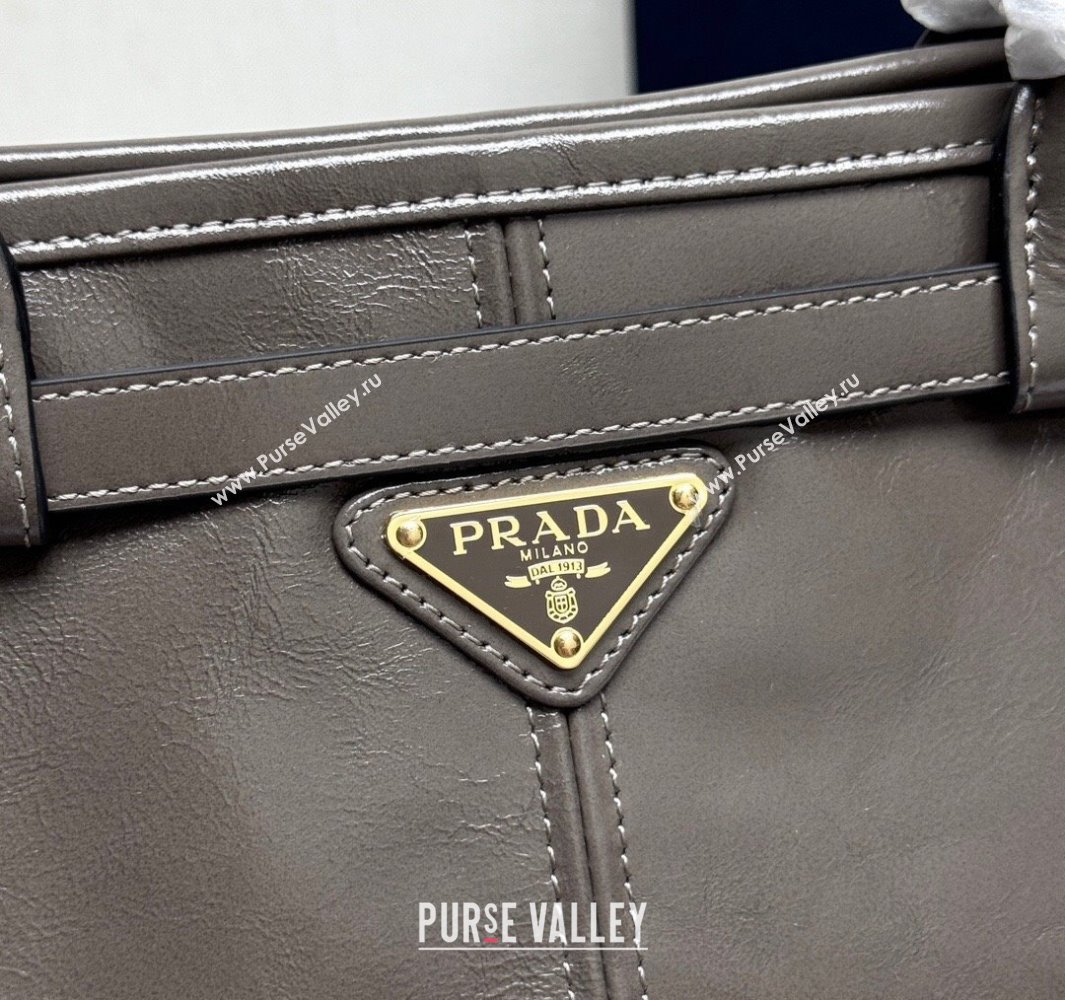 Prada Bonnie extra large leather handbag Grey 2025 1BA439 (YZ-250521020)