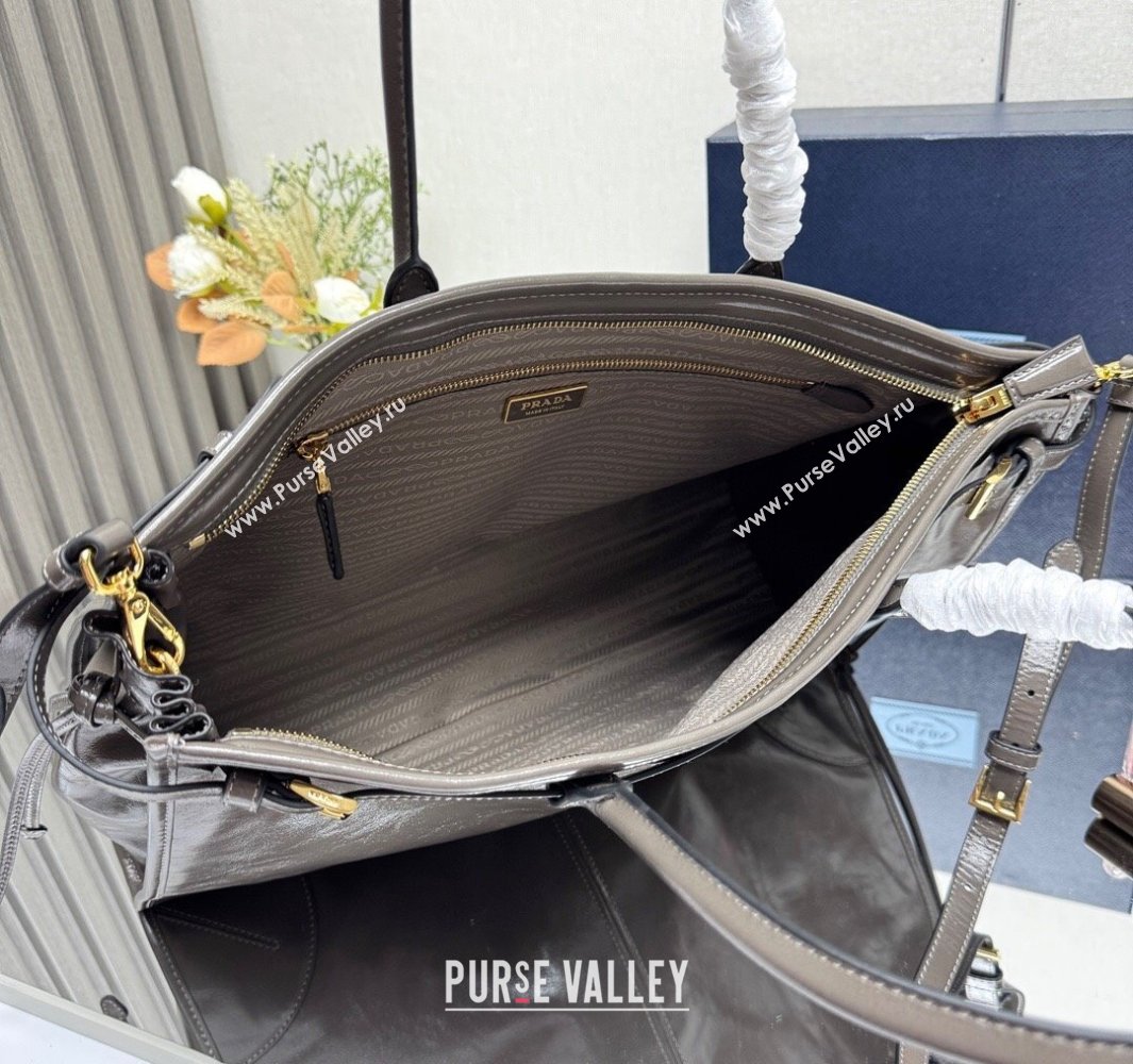 Prada Bonnie extra large leather handbag Grey 2025 1BA439 (YZ-250521020)