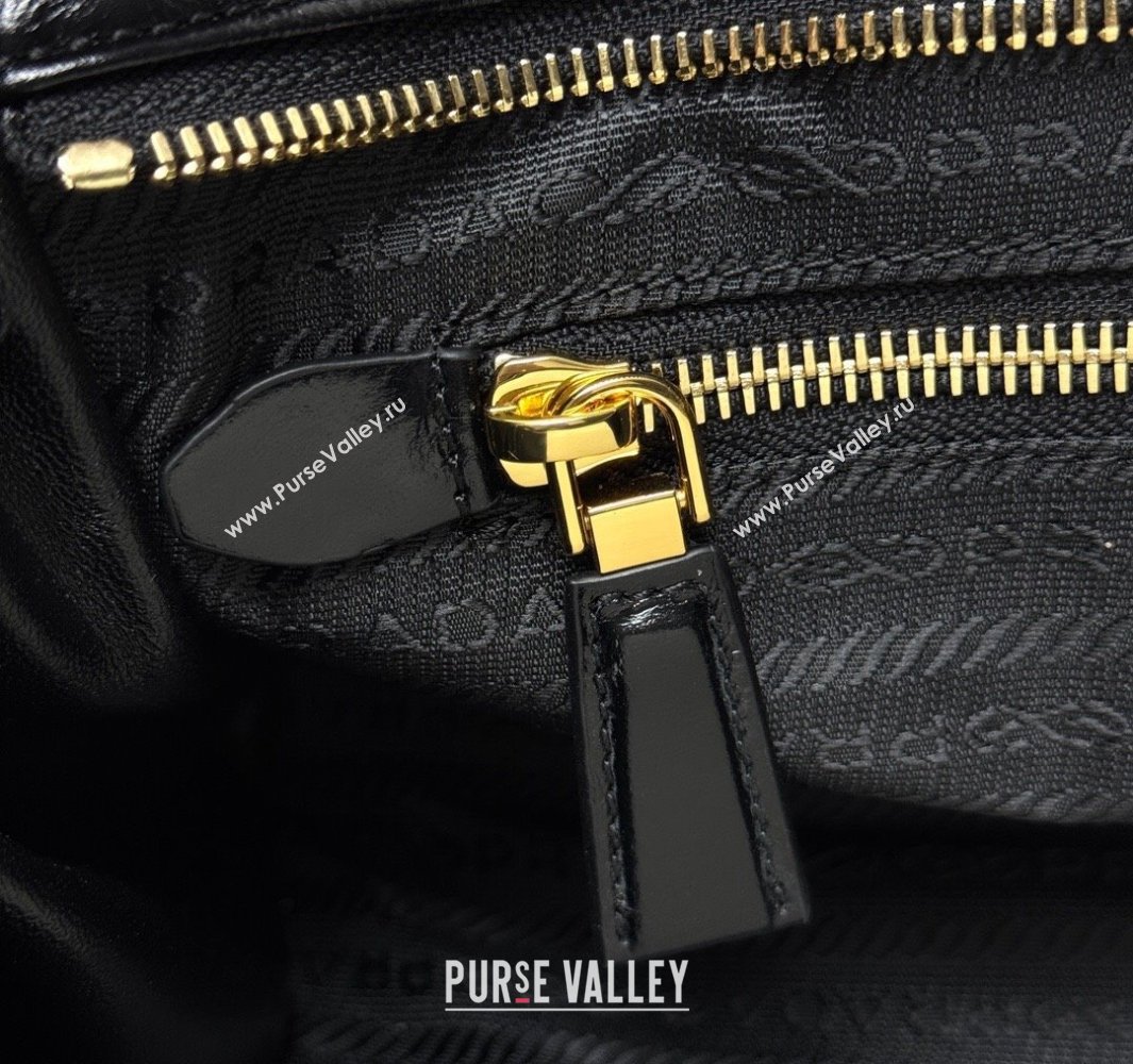 Prada Bonnie medium leather handbag Black/Gold 2025 1BA426 (YZ-250521040)