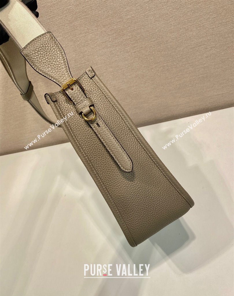 Prada Medium leather bag Clay Grey 2025 1BC073 (YZ-250521072)