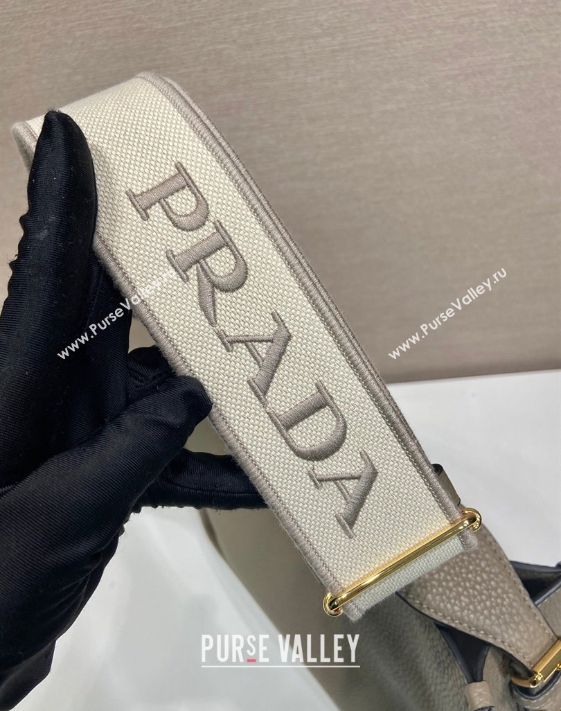 Prada Medium leather bag Clay Grey 2025 1BC073 (YZ-250521072)