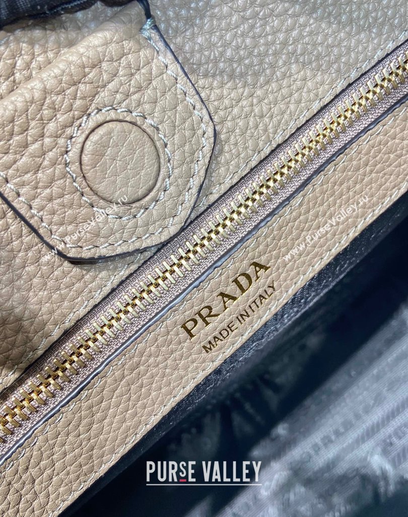 Prada Medium leather bag Clay Grey 2025 1BC073 (YZ-250521072)