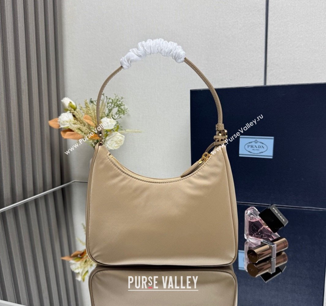 Prada Re-Edition 2005 Re-Nylon and Saffiano hobo mini bag Beige 2025 1N204M (YZ-250521080)