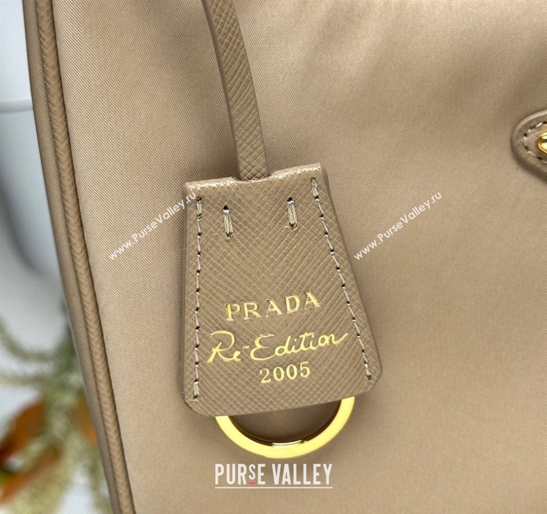 Prada Re-Edition 2005 Re-Nylon and Saffiano hobo mini bag Beige 2025 1N204M (YZ-250521080)