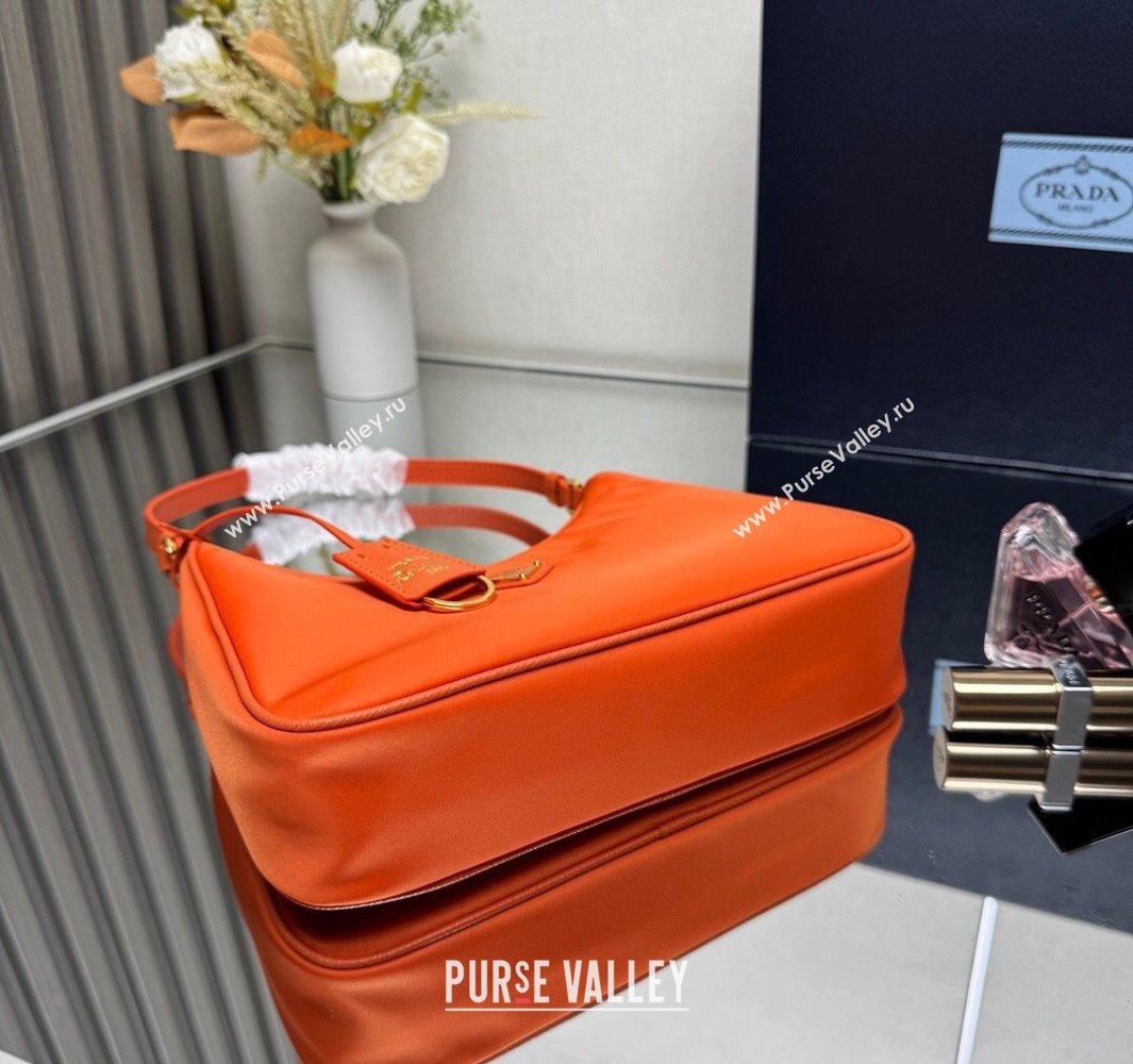 Prada Re-Edition 2005 Re-Nylon and Saffiano hobo mini bag Orange 2025 1N204M (YZ-250521081)
