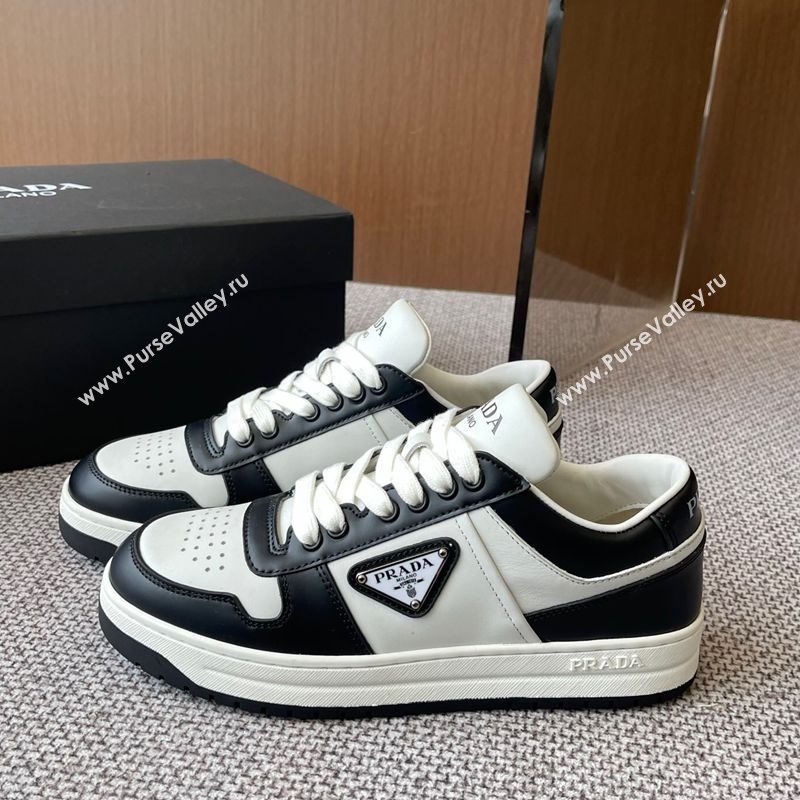 Prada Downtown perforated leather sneakers White/Black 2025 1E792M (HQG-250603014)