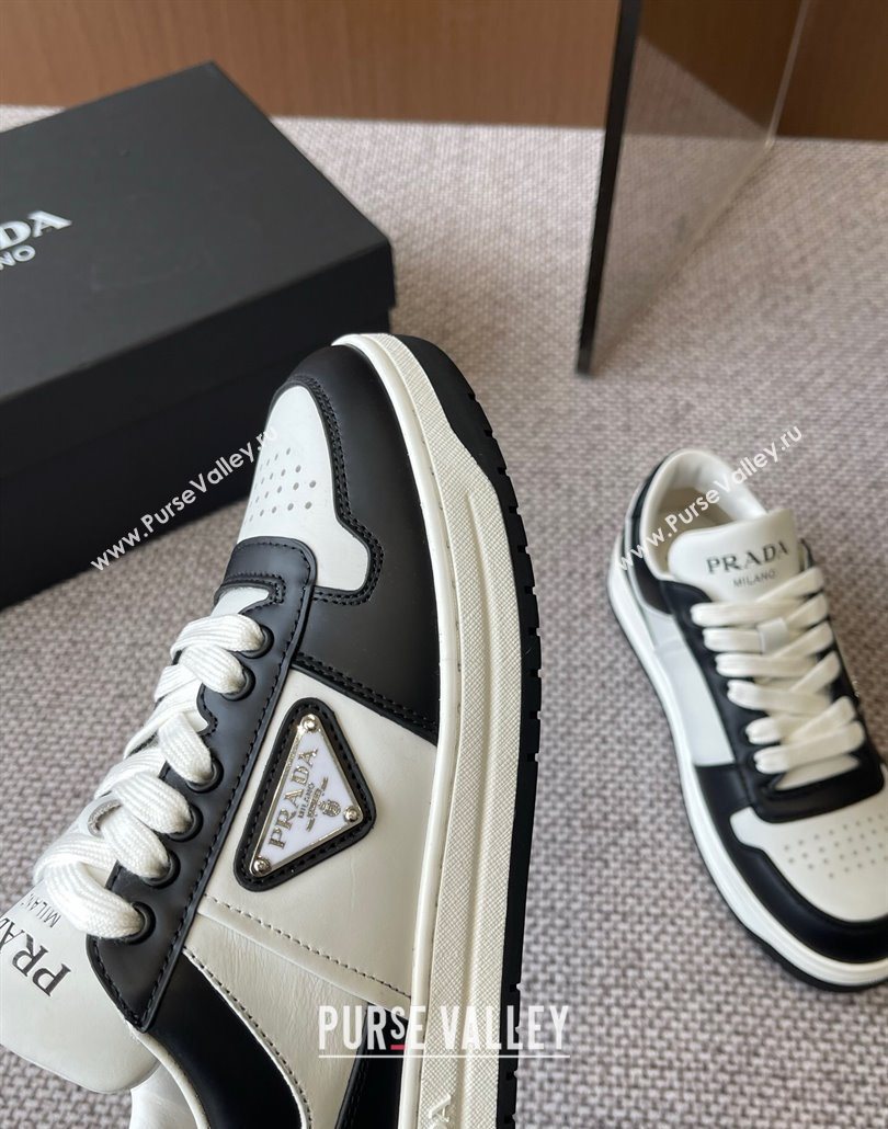 Prada Downtown perforated leather sneakers White/Black 2025 1E792M (HQG-250603014)