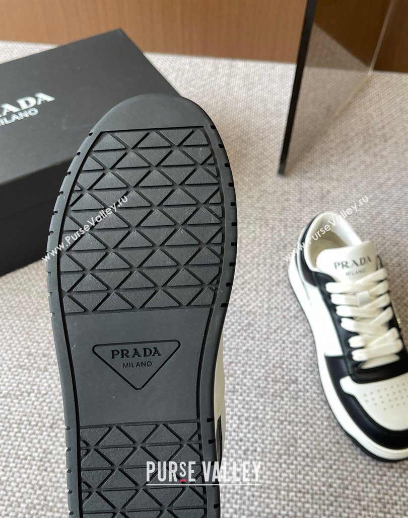 Prada Downtown perforated leather sneakers White/Black 2025 1E792M (HQG-250603014)