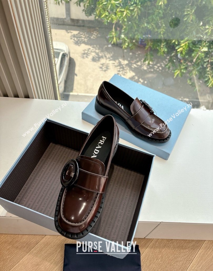 Prada Brushed leather loafers with Round Buckle Brown 2 2025 1D979N (MD-250603020)