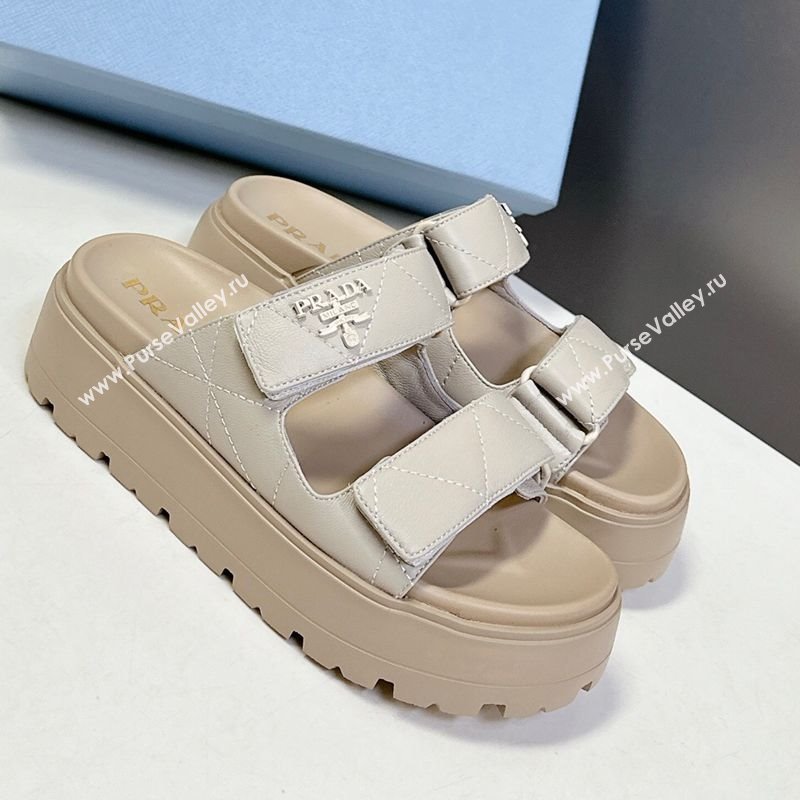 Prada Padded nappa leather platform slides sandal 4.5cm Beige 2025 1XZ775 (MD-250530014)