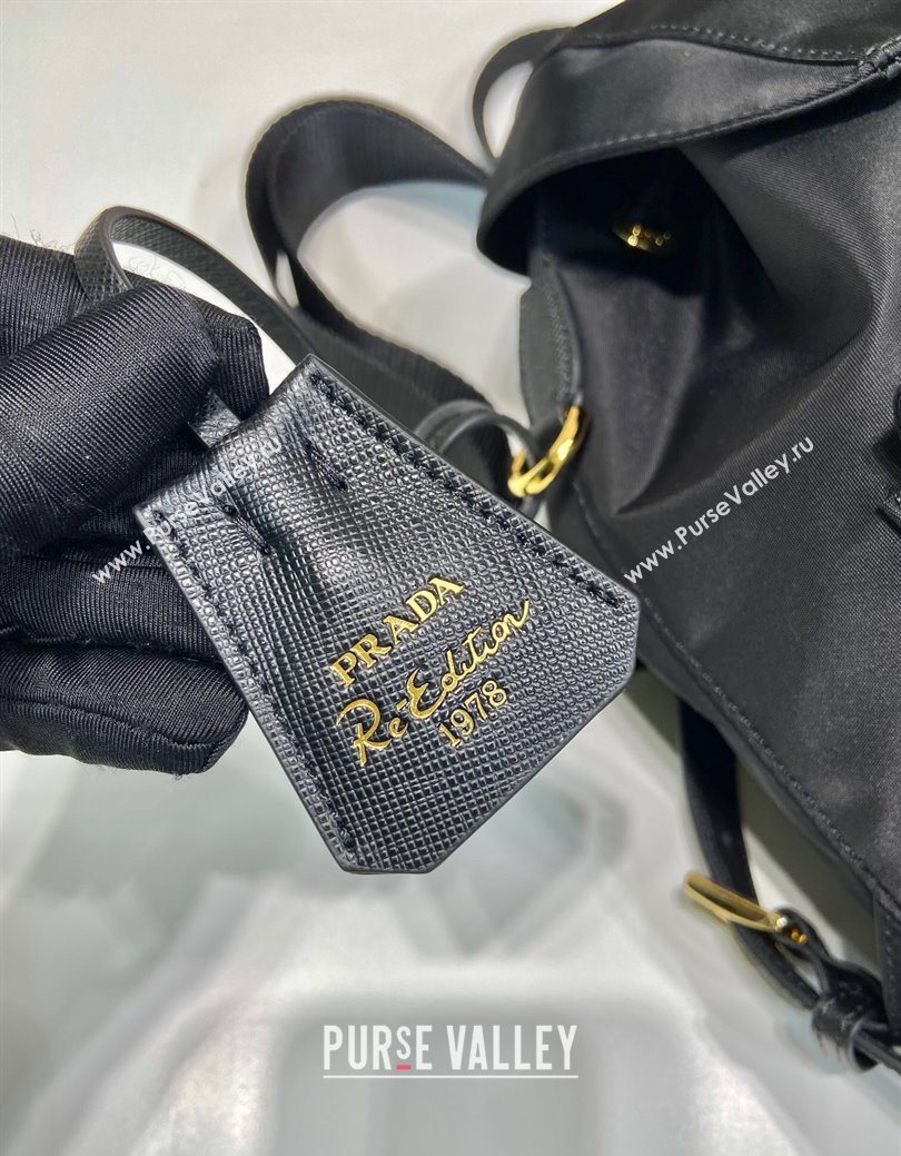 Prada Re-Edition 1978 small Re-Nylon backpack bag Black/Gold 2025 1BZ677 (YZ-250626107)