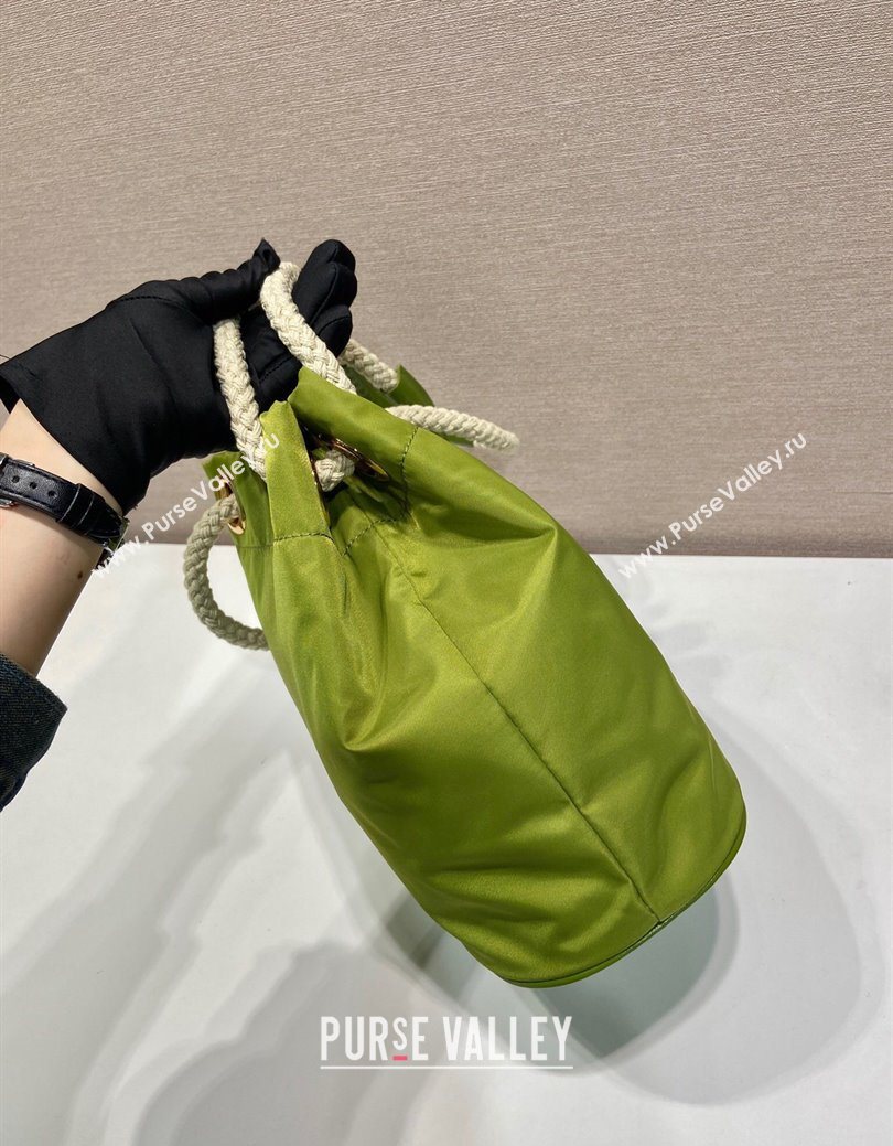 Prada Mariner Re-Nylon small bucket bag Ivy Green 2025 1BE082 (YZ-250627020)