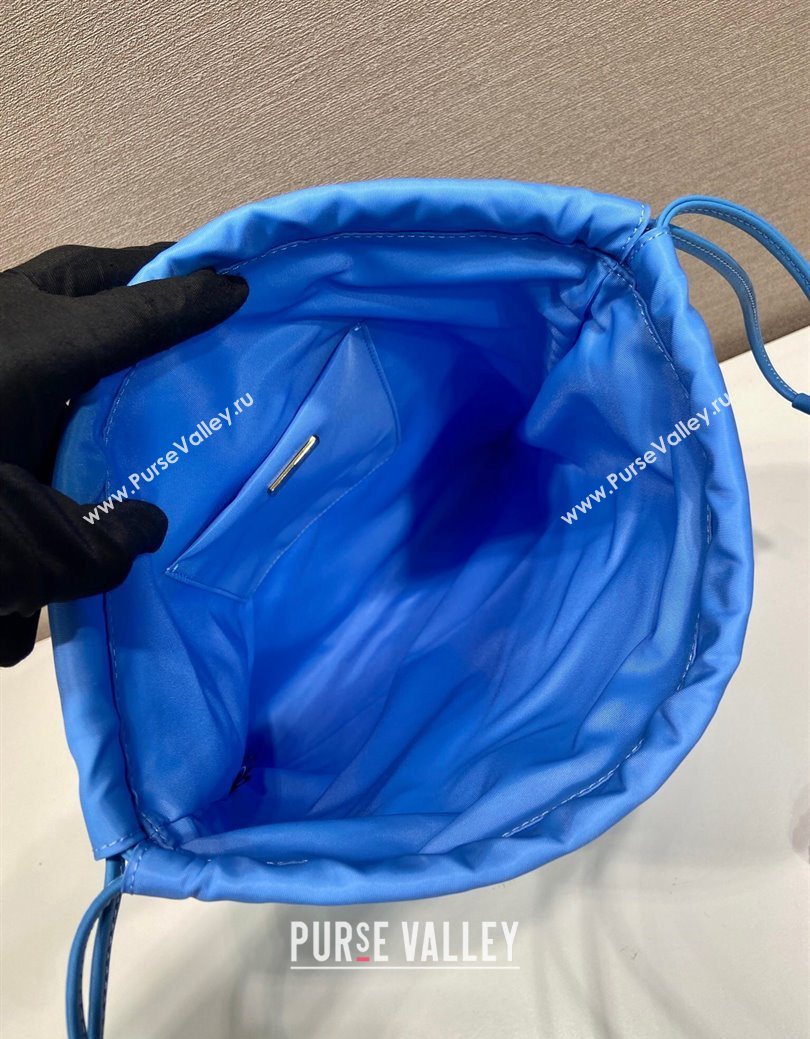 Prada Re-Nylon pouch Light Blue 2025 1NK001 (YZ-250627039)