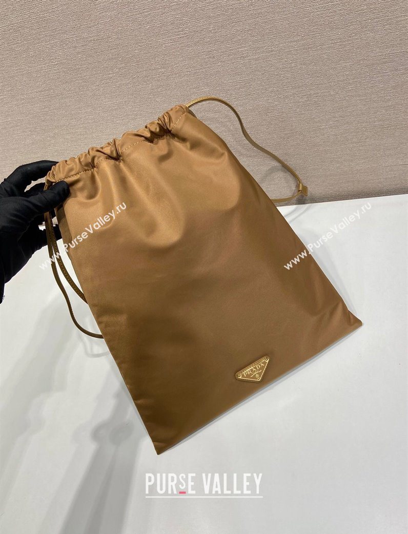 Prada Re-Nylon pouch Brandy Brown 2025 1NK001 (YZ-250627040)