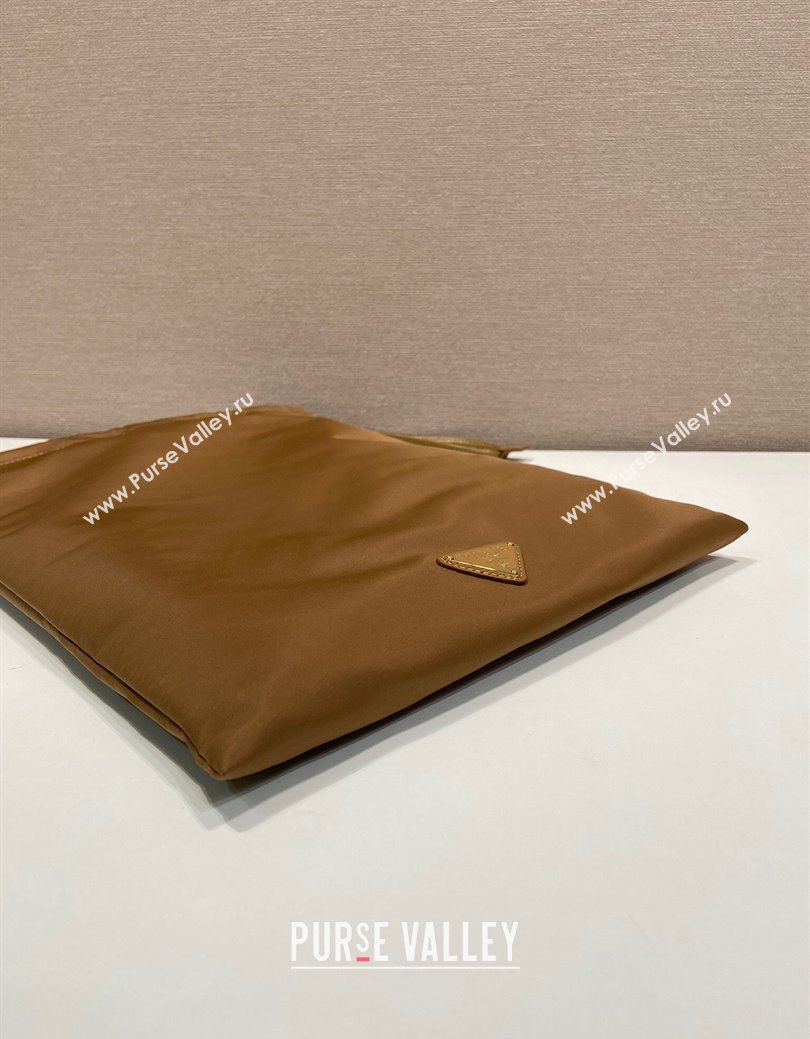 Prada Re-Nylon pouch Brandy Brown 2025 1NK001 (YZ-250627040)