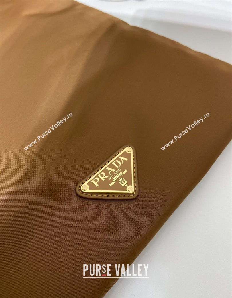 Prada Re-Nylon pouch Brandy Brown 2025 1NK001 (YZ-250627040)
