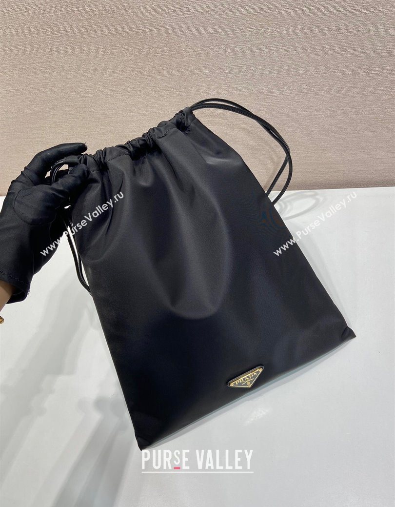 Prada Re-Nylon pouch Black 2025 1NK001 (YZ-250627043)
