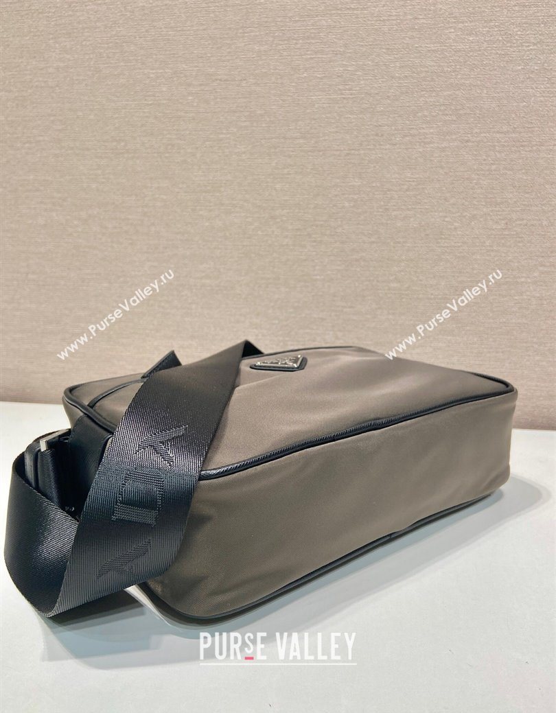 Prada Mens Re-Nylon and Saffiano shoulder bag Forest Green 2025 2VH048 (YZ-250626098)