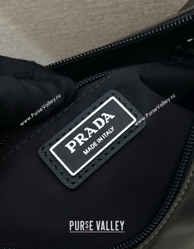 Prada Mens Medium Re-Nylon and Saffiano leather shoulder bag Forest Green 2025 2VH192 (YZ-250626099)