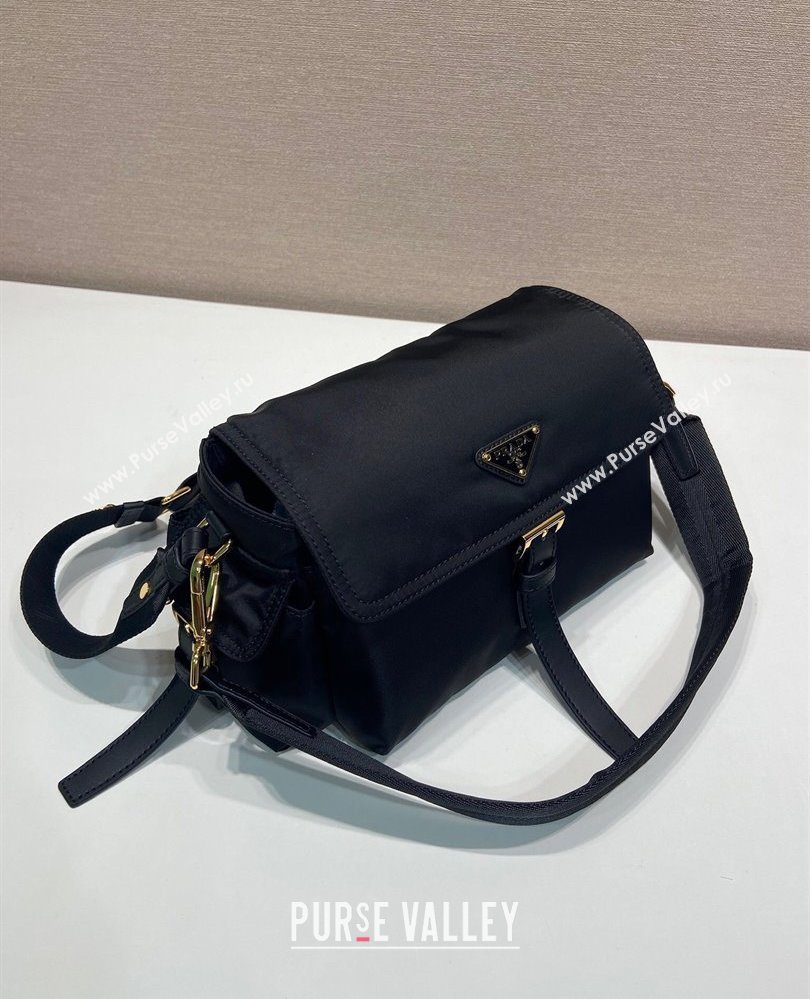 Prada Explore medium Re-Nylon shoulder bag with flap Black 2025 1BD394 (YZ-250808052)