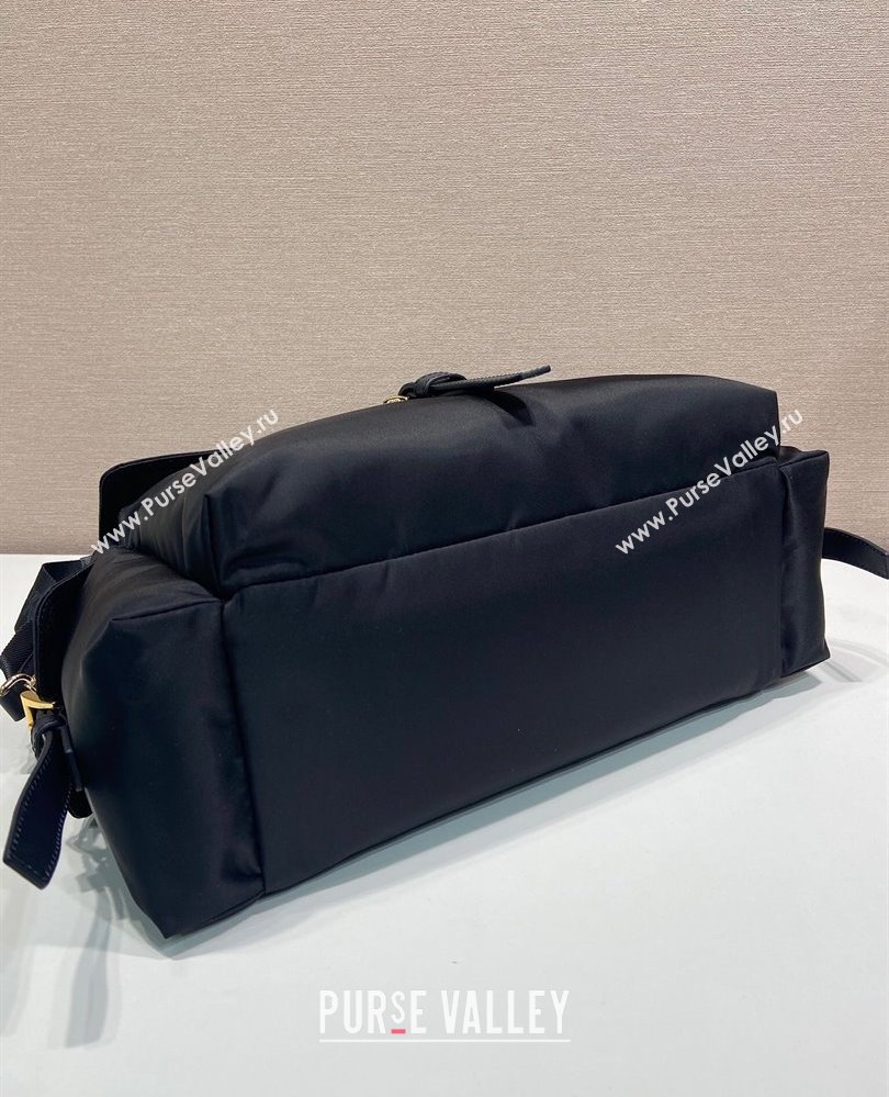 Prada Explore large Re-Nylon shoulder bag with flap Black 2025 1BD391 (YZ-250808056)