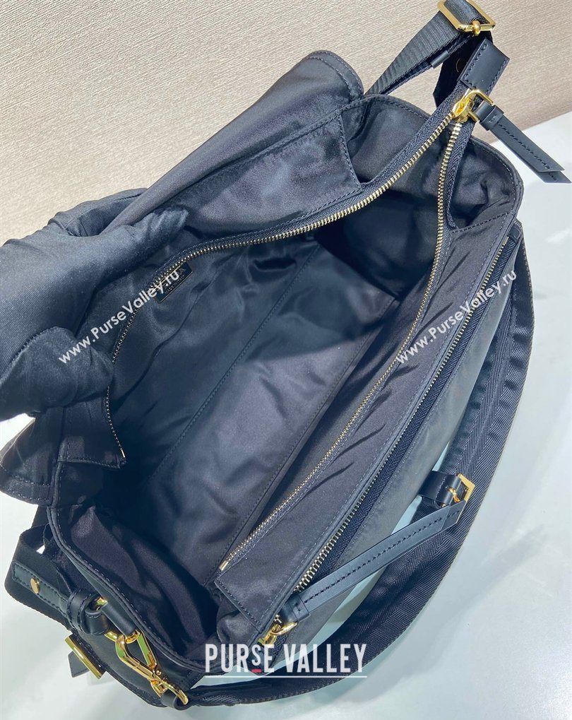 Prada Explore large Re-Nylon shoulder bag with flap Black 2025 1BD391 (YZ-260410090)