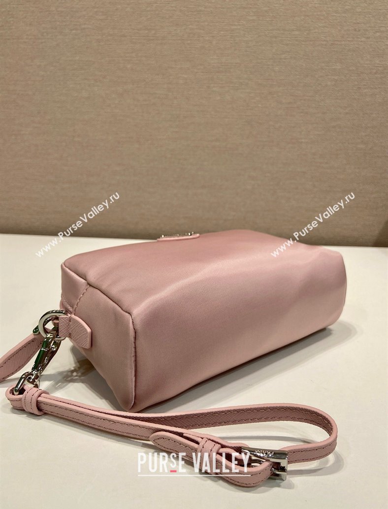 Prada Small Re-Nylon pouch Light Pink 2025 1NS021 (YZ-250808069)