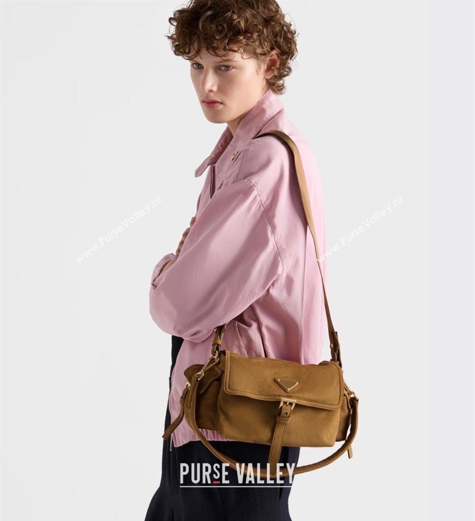 Prada Explore medium suede shoulder bag with flap Cinnamon Brown 2025 1BD394 (YZ-250808050)