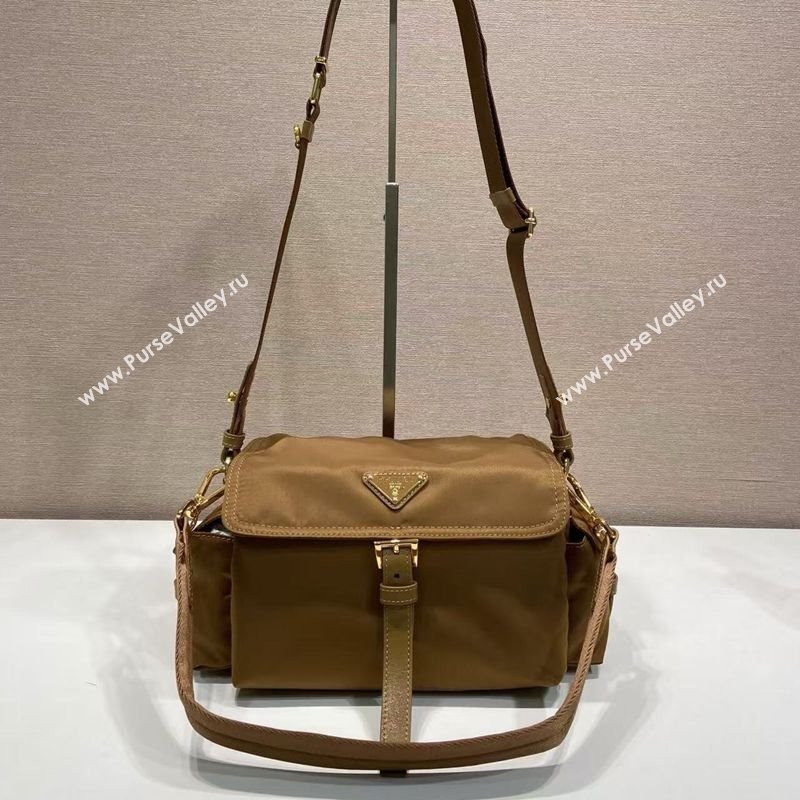 Prada Explore medium Re-Nylon shoulder bag with flap Brandy Brown 2025 1BD394 (YZ-250808053)