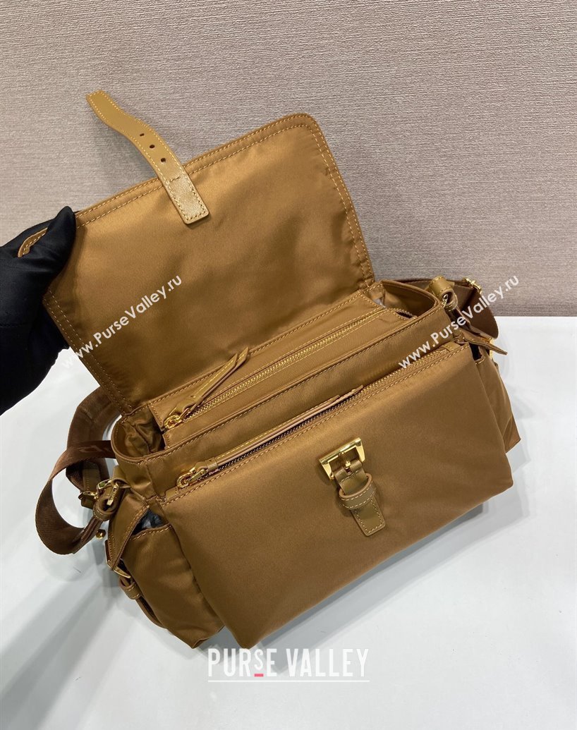 Prada Explore medium Re-Nylon shoulder bag with flap Brandy Brown 2025 1BD394 (YZ-250808053)