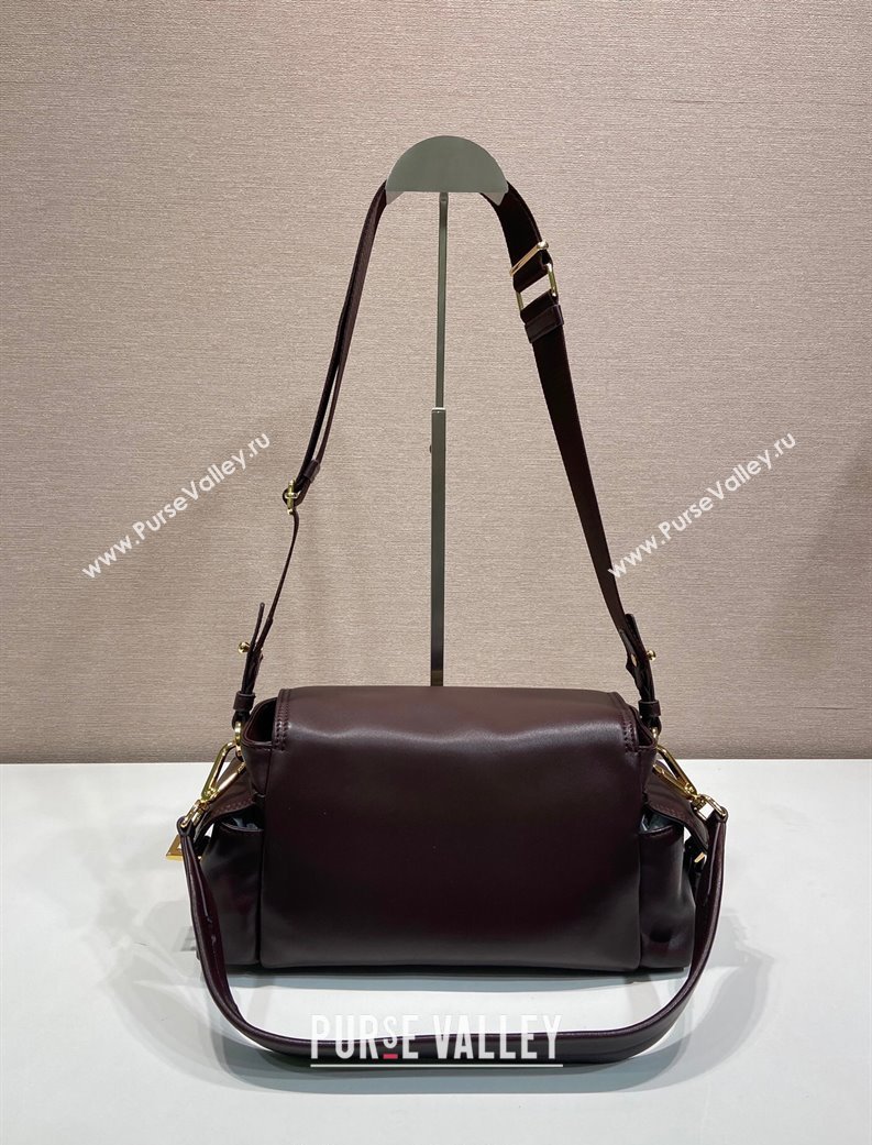 Prada Explore medium nappa leather shoulder bag with flap Sienna Brown 2025 1BD394 (YZ-250808054)
