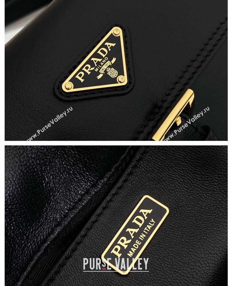 Prada Explore medium nappa leather shoulder bag with flap Black 2025 1BD394 (YZ-250808055)