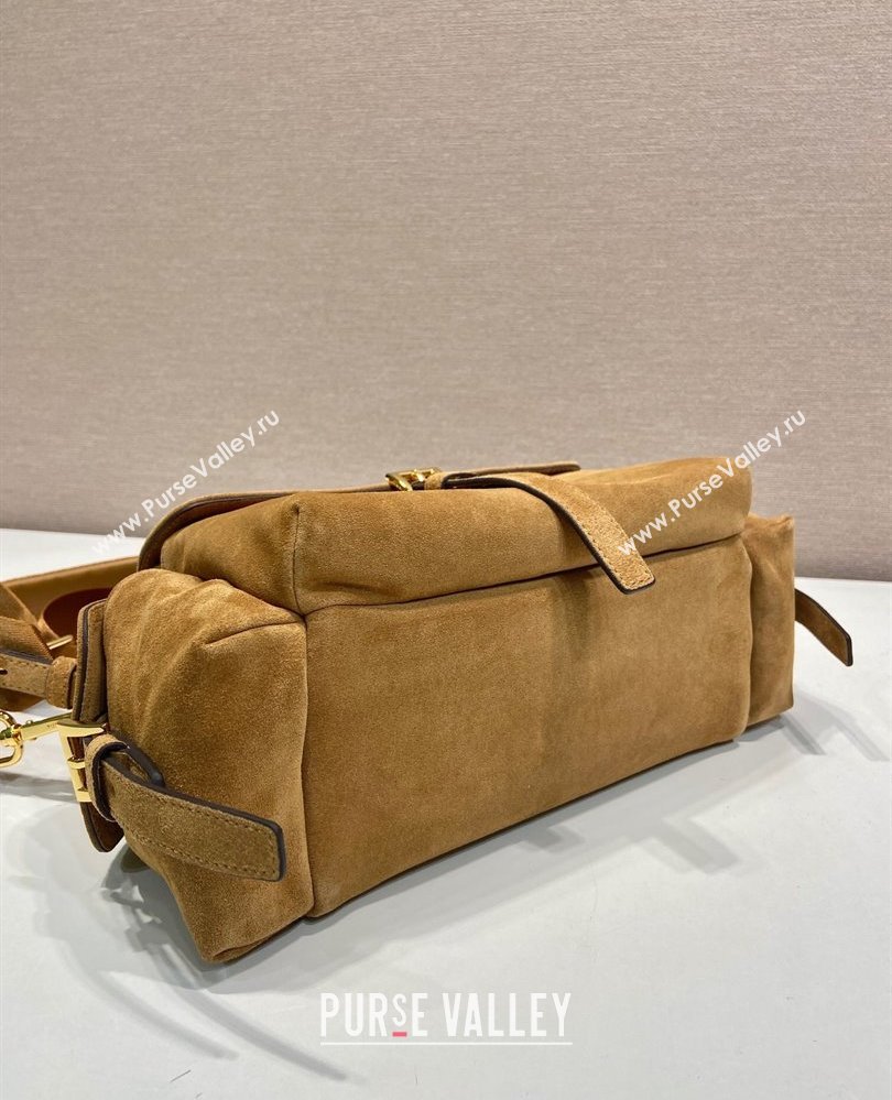 Prada Explore medium suede shoulder bag with flap Cinnamon Brown 2025 1BD394 (YZ-250808050)