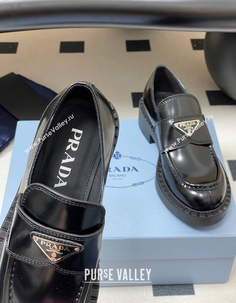Prada Brushed leather loafers Black 2025 1D246M (MD-250825076)