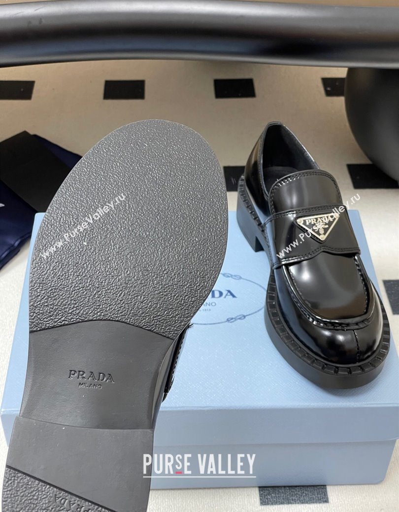 Prada Brushed leather loafers Black 2025 1D246M (MD-250825076)