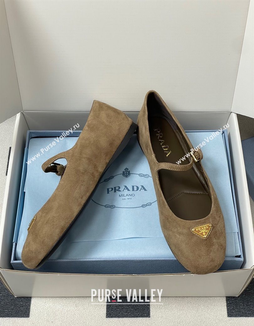 Prada Suede ballerinas flat Beige 2025 1F793N (MD-250825047)